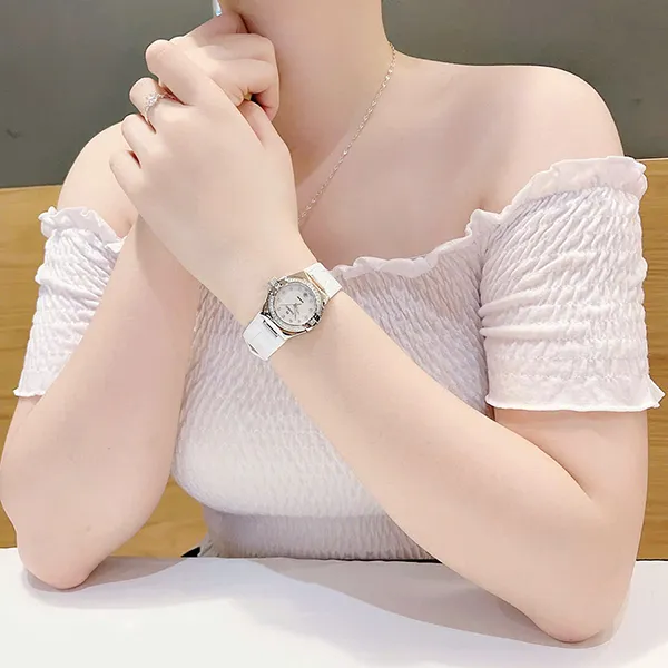 Set Đồng Hồ Và Vòng Đeo Tay Nữ FL Franklin Quartz Watch FL42210 Màu Trắng