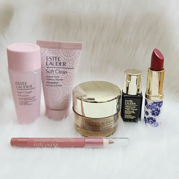 Set Mỹ Phẩm Trang Điểm Estée Lauder Mini Gift Set 7 Món