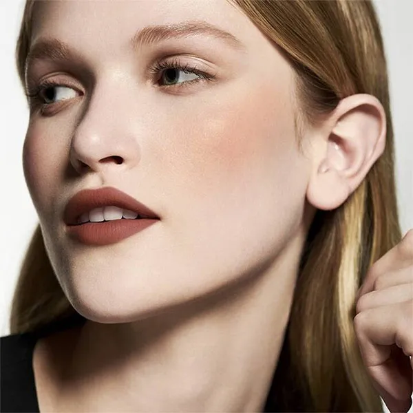 Son Kem Valentino Liquirosso 2 In 1 Lip & Blush Soft Matte Color 151R Nude In Motion Màu Đỏ Gạch