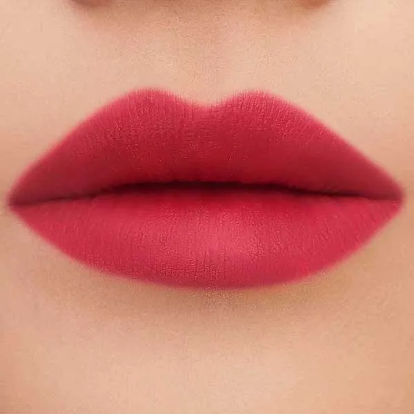 Son Kem YSL The Inks Vinyl Blur 236 Ruby Attraction Màu Đỏ Thuần