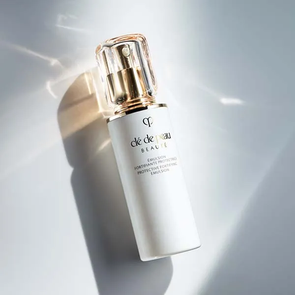 Sữa Dưỡng Da Clé De Peau Fortifiante Protectrice N Protective Fortifying Emulsion 125ml - Mỹ phẩm - Vua Hàng Hiệu
