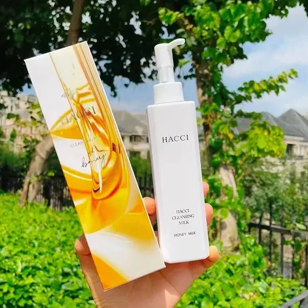 Sữa Rửa Mặt Hacci Cleansing Milk 190ml C_GĐ - Mỹ phẩm - Vua Hàng Hiệu