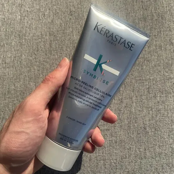 Tẩy Da Chết Da Đầu Kérastase Symbiose Micro-Peeling Cellulaire 200ml
