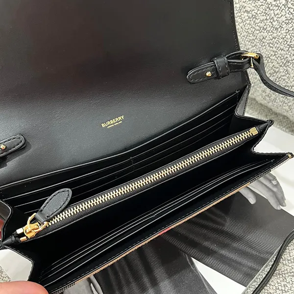 Túi Đeo Chéo Burberry Hannah Multi-Card Crossbody Bag 80731551 Màu Đen Kẻ D-HH - Túi xách - Vua Hàng Hiệu