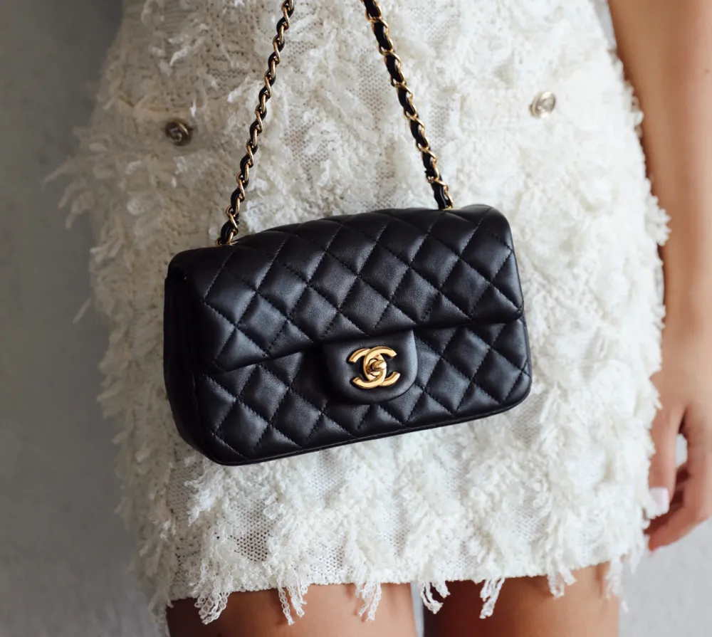 Chanel Túi đeo chéo - 1