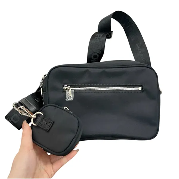 Túi Đeo Chéo LifeWork Metal Bag Black Màu Đen