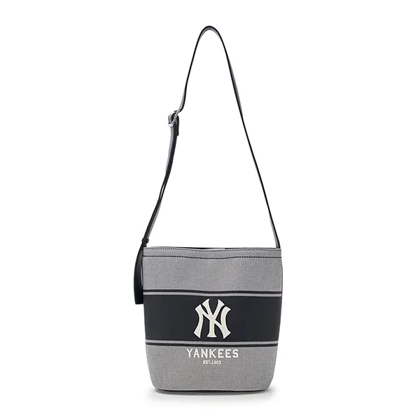 Túi Đeo Chéo Nữ MLB Varsity Lettering Canvas Bucket Bag New York Yankees 3ABMB015N-50BKS Màu Đen