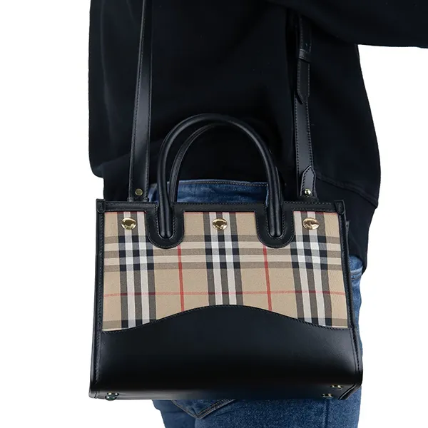 Túi Đeo Chéo Nữ Burberry Vintage Check Baby Crossbody Bag 8075423 Màu Đen Be