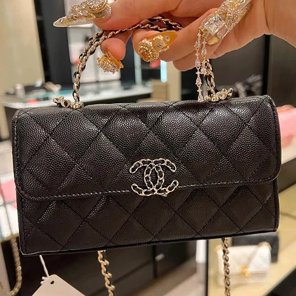 Túi Đeo Chéo Nữ Chanel Kelly Caviar Màu Đen D- MT