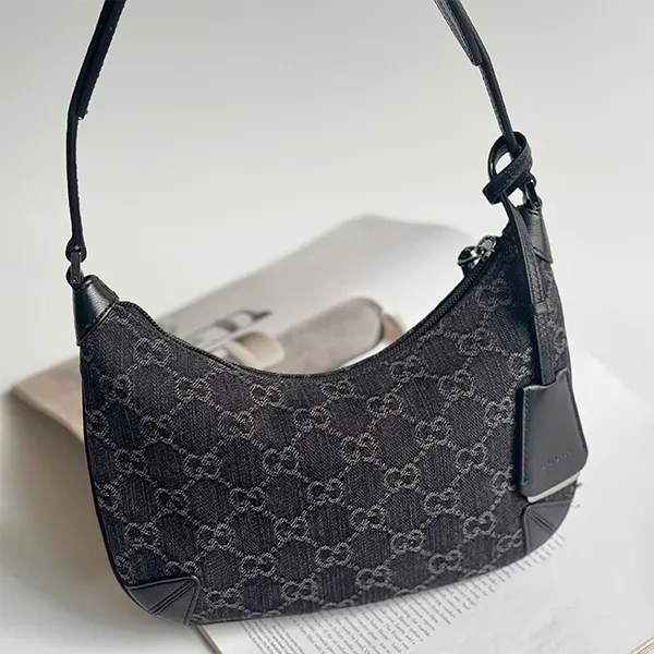 Túi Đeo Vai Nữ Gucci Horsebit Slim Small Shoulder Bag Màu Đen