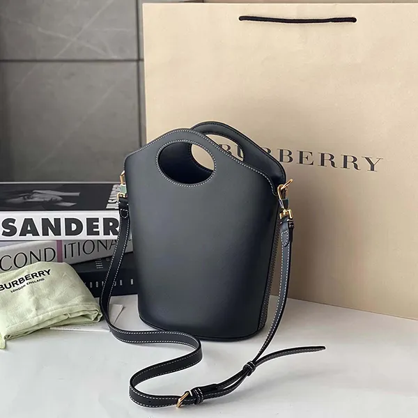 Túi Xách Tay Nữ Burberry Small Leather Pocket Bucket Bag 80462401 Màu Đen - Túi xách - Vua Hàng Hiệu