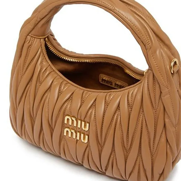 Túi Xách Tay Nữ Miu Miu Wander Hobo Handle Bag Màu Nâu