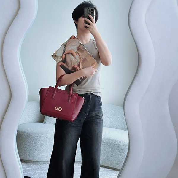 Túi Xách Tay Nữ Salvatore FerragamoGancini Handbag Màu Đỏ Mận - Túi xách - Vua Hàng Hiệu