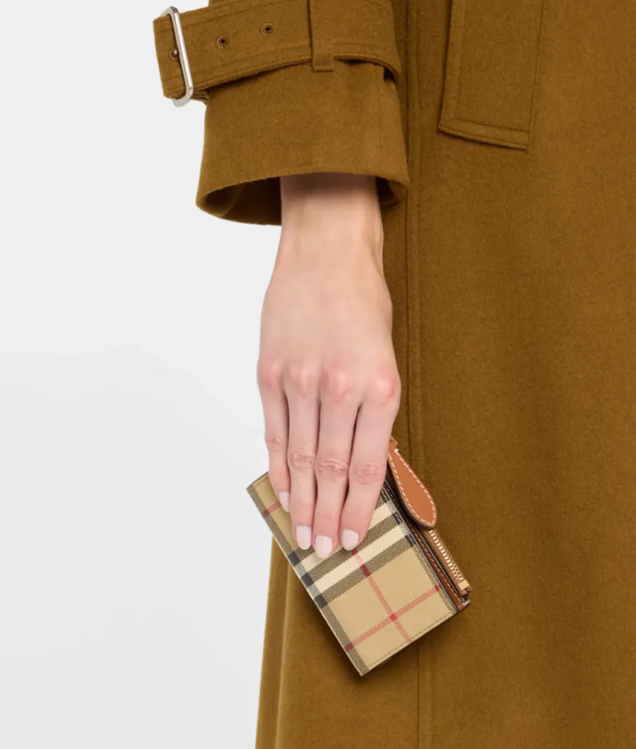 Ví Burberry - 2