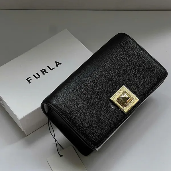 Ví Nữ Furla Paloma Wallet On Chain Bag Màu Đen