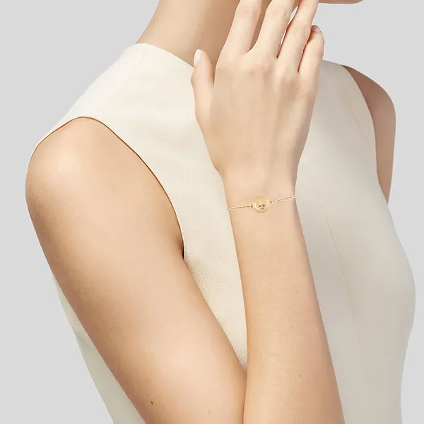 Vòng Đeo Tay Nữ Dior Christian Petit CD Charm Bracelet B1413PTCMT Màu Vàng - Trang sức - Vua Hàng Hiệu