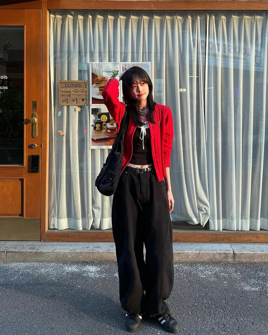 WHOAU Cardigan - 2