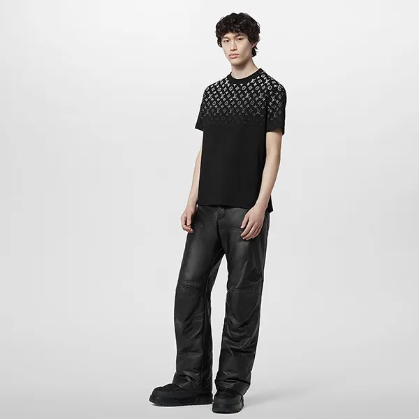 Áo Phông Nam Louis Vuitton LV Camiseta De Algodão Com Degradé 1AFBB4 Màu Đen Size XS - Thời trang - Vua Hàng Hiệu