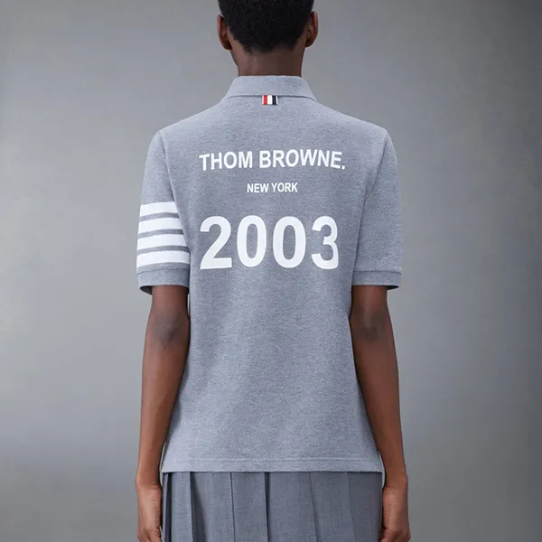 Áo Polo Nữ Thom Browne Classic Pique Hector 4-Bar Polo FJP052B/07976035 Màu Xám Size 38 - Thời trang - Vua Hàng Hiệu