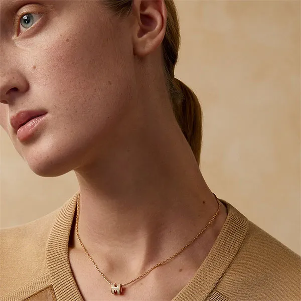 Dây Chuyền Nữ Hermès Mini Pop H Pendant Blanc Marron Glacé H147992FO55 Màu Nâu