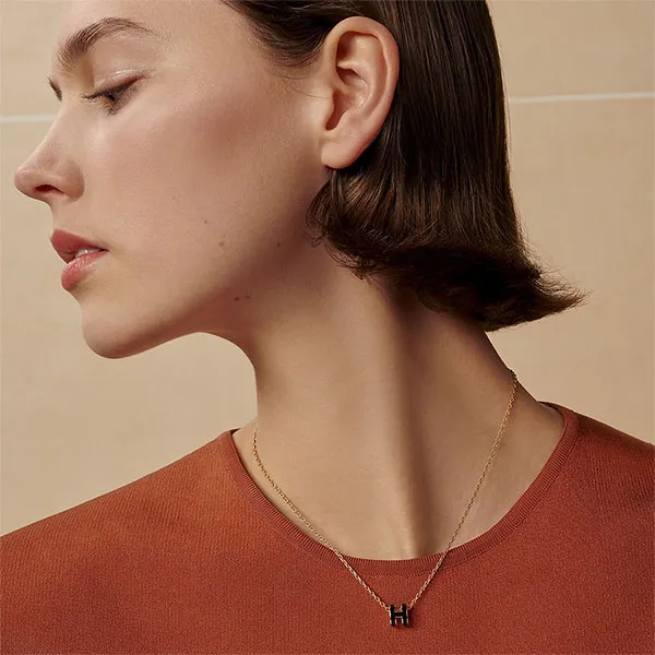 Dây Chuyền Nữ Hermès Mini Pop H Pendant Noir H147992FO03 Màu Đen
