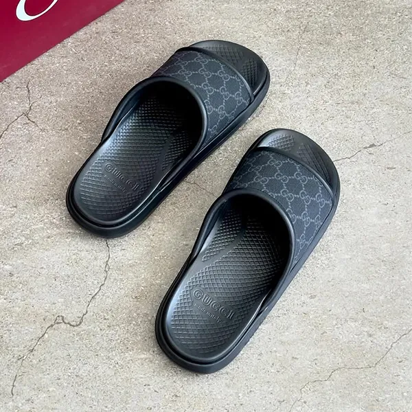 Dép Nam Gucci In Black Slide Màu Đen Size 39