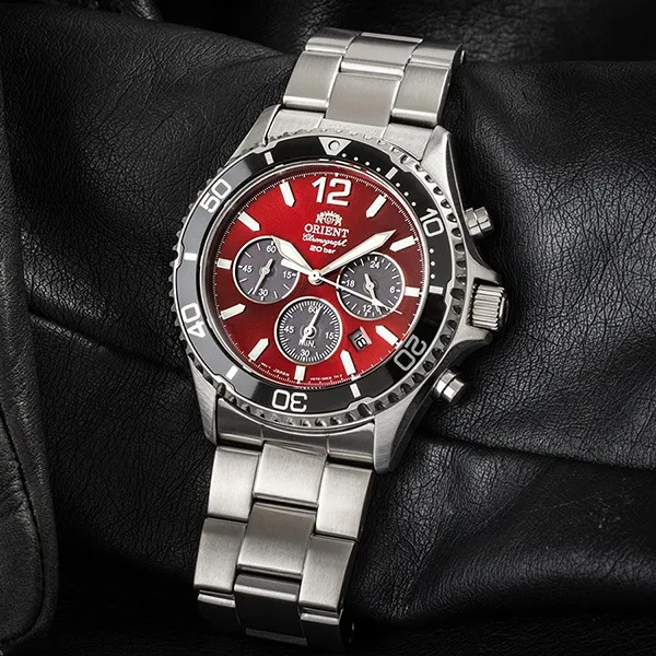 Đồng Hồ Nam Orient Sport Solar Chronograph RA-TX0207R10B Màu Bạc/Đỏ