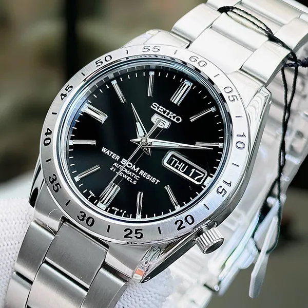 Đồng Hồ Nam Seiko 5 Automatic Black Dial Men Watch SNKE01K1 Màu Bạc Đen
