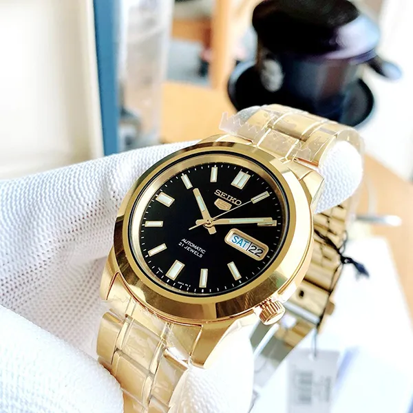 Đồng Hồ Nam Seiko 5 Automatic Black Dial Men Watch SNKK22K1 Màu Vàng Đen