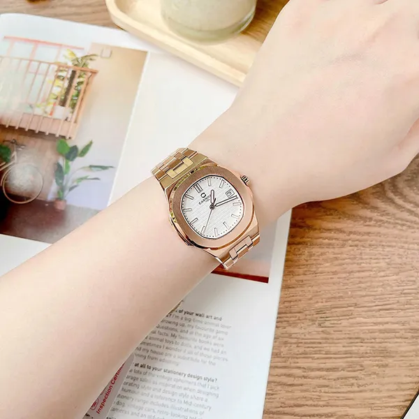 Đồng Hồ Nữ Carnival Quartz Watch 8161L-VH-T Màu Vàng Hồng/Trắng