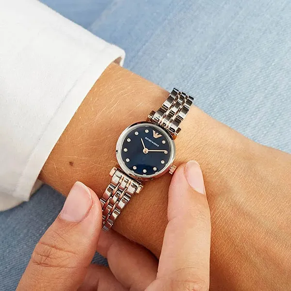 Đồng Hồ Nữ Emporio Armani Quartz Crystal Blue Dial Ladies Watch AR11222 Màu Bạc