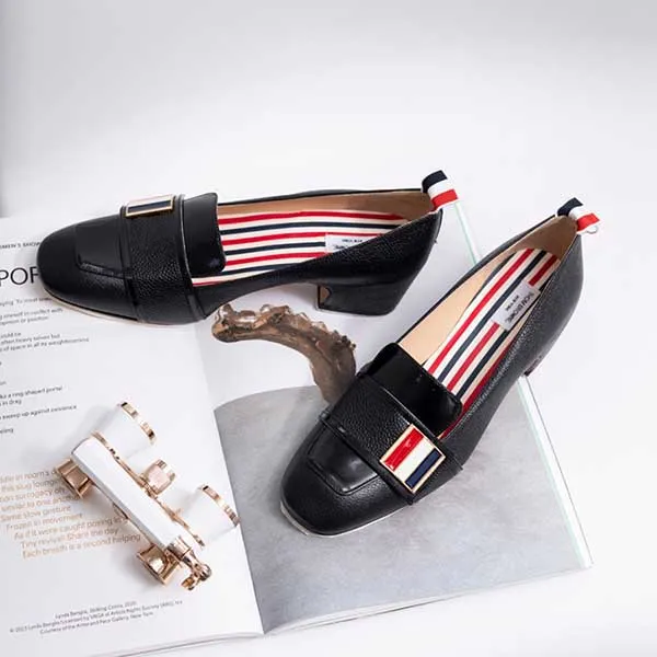 Giày Lười Nữ Thom Browne Three Wire Strap Black FFH207A 06257 001 Màu Đen Size 35