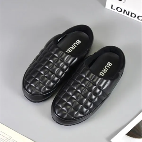 Giày Sục Nam Burberry Kẻ Ô Lót Nỉ Màu Đen Size 41