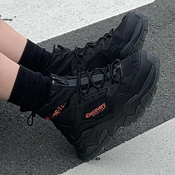 Giày Thể Thao Discovery Bucket Dwalker V2 MID Black Màu Đen Size 37.5