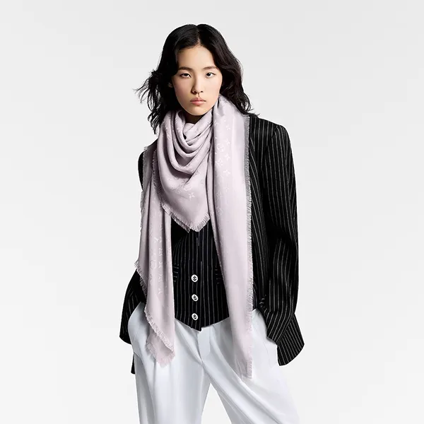 Khăn Choàng Nữ Louis Vuitton LV Monogram Classic Scarf M78161 Màu Xám Ngọc - Thời trang - Vua Hàng Hiệu