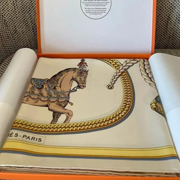 Khăn Nữ Hermès Carre 90 Scarf Grand Apparat Scarves Wraps Màu Kem Họa Tiết