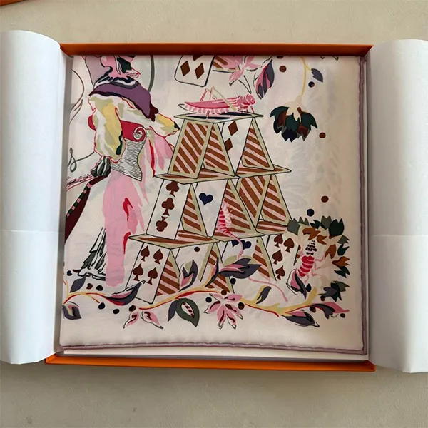 Khăn Nữ Hermès Emile's Night Carre 90 Scarf Màu Hồng Họa Tiết
