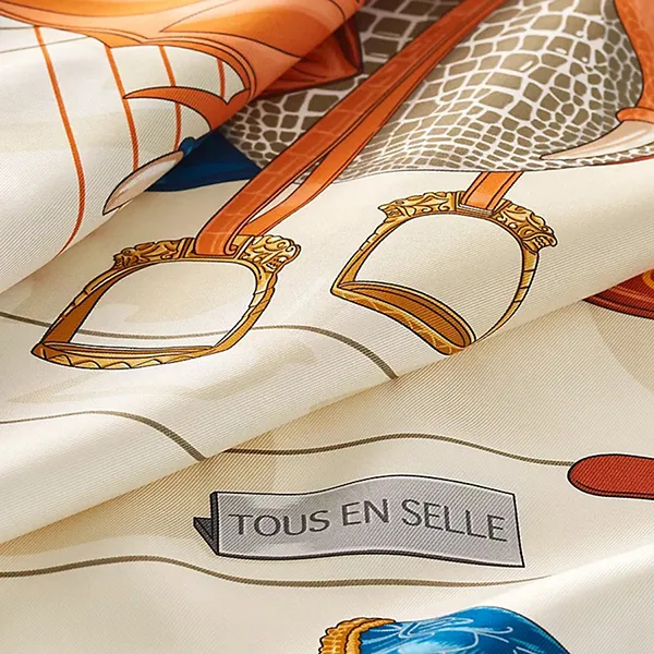 Khăn Nữ Hermès Tous En Selle Scarf 90 Orange Cuit /Crème /Bleu Màu Kem Cam - Thời trang - Vua Hàng Hiệu