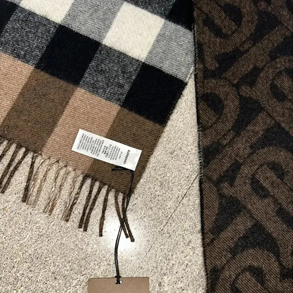 Khăn Quàng Cổ Burberry Cashmere Scarf & Pocket Square Brown Màu Nâu Kẻ