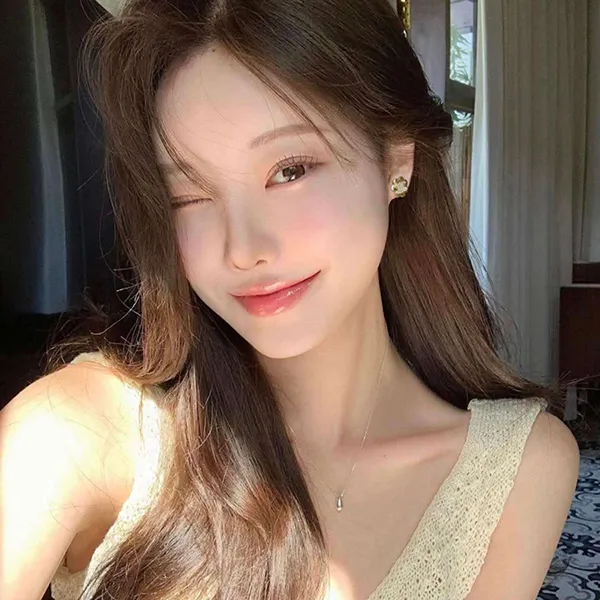 Khuyên Tai Nữ Chanel Earrings Gold Màu Vàng