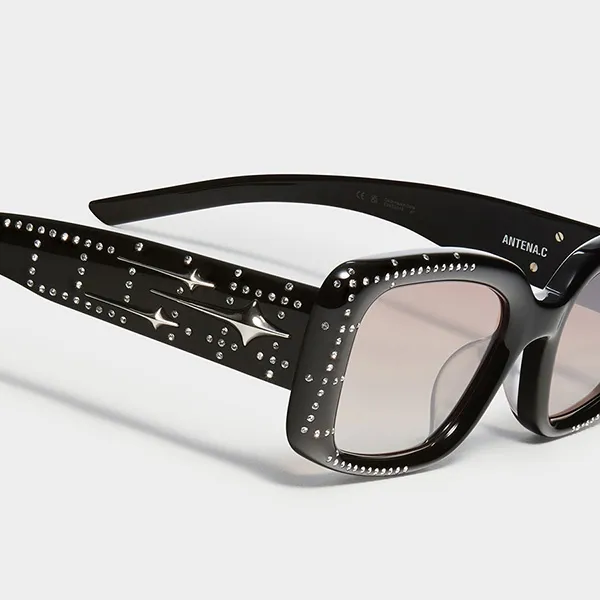 Kính Mát Gentle Monster Sunglasses Antena.C 01 Màu Cam/Đen