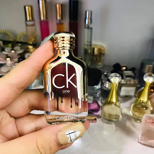 Nước Hoa Unisex Calvin Klein CK One Gold EDT 10ml