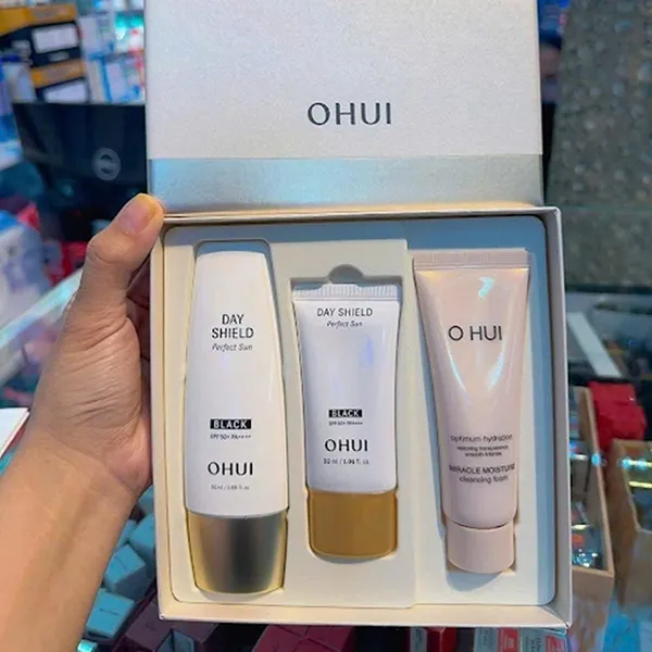 Set Chống Nắng Ohui Day Shield Perfect Sun Black SPF 50+/PA++++