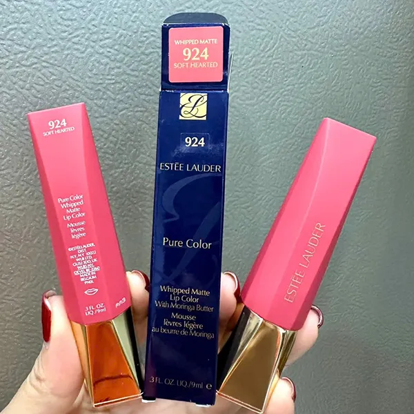 Son Estée Lauder Pure Color Whipped Matte 924 Soft Hearted Màu Đỏ Nude