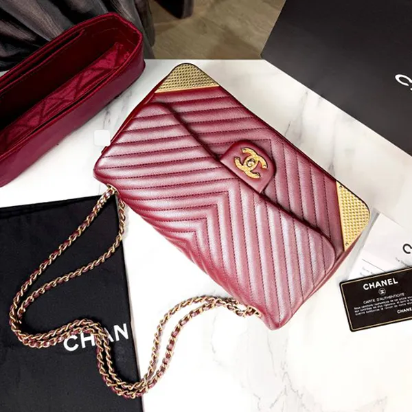 Túi Đeo Chéo Nữ Chanel Red Calfskin Chevron Quilted Rock The Corner Flap Bag Màu Đỏ Vàng - Túi xách - Vua Hàng Hiệu