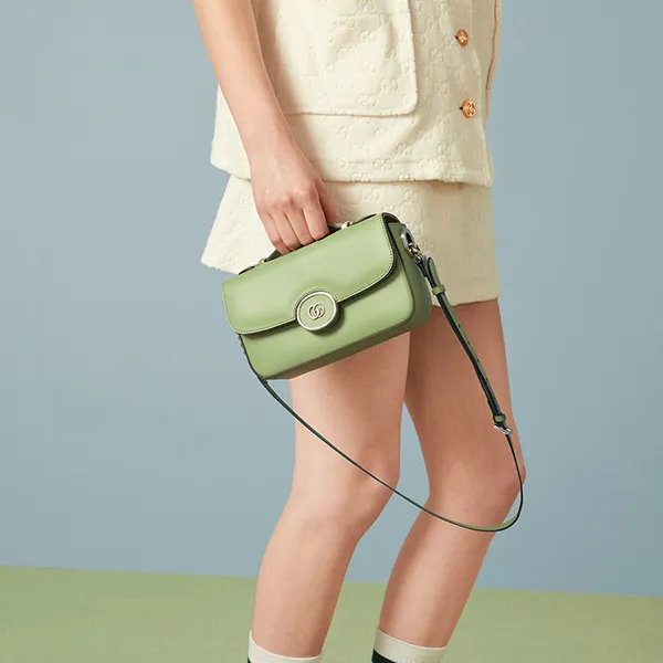 Túi Đeo Chéo Nữ Gucci Petite GG Mini Shoulder Bag Màu Xanh Lá