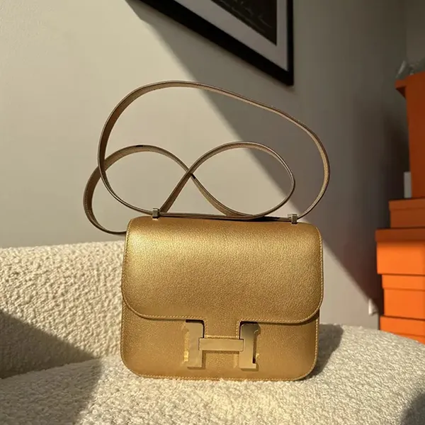 Túi Đeo Chéo Nữ Hermès Constance Leather Handbag Màu Vàng Gold