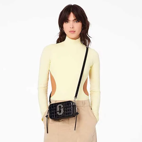 Túi Đeo Chéo Nữ Marc Jacobs The Croc-embossed Snapshot Màu Đen