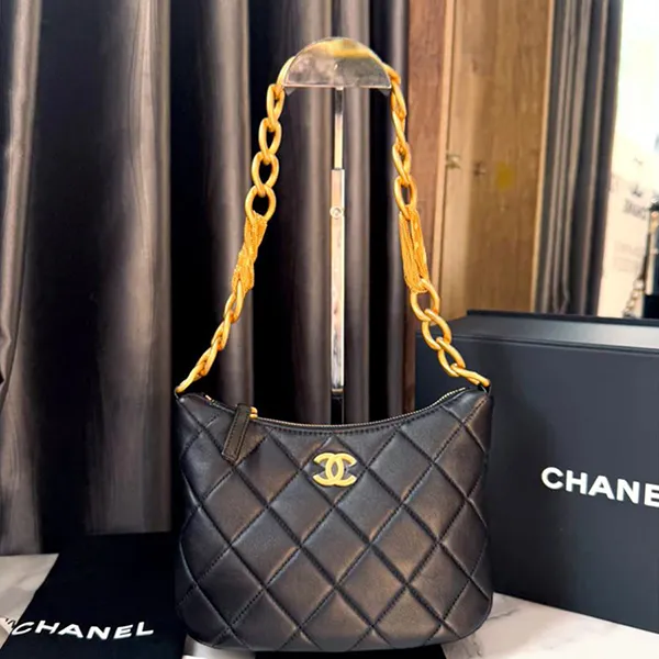 Túi Đeo Vai Nữ Chanel Diamond Cowhide Leather Chain Buckle Shoulder Bag Gold/ Black Màu Đen