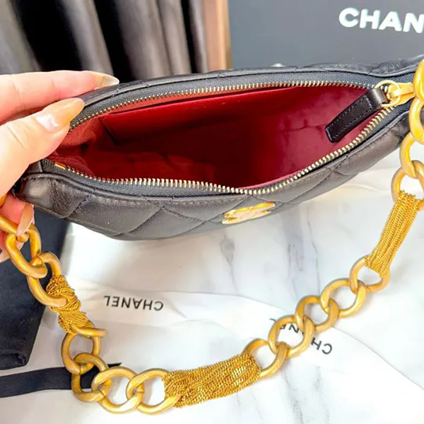 Túi Đeo Vai Nữ Chanel Diamond Cowhide Leather Chain Buckle Shoulder Bag Gold/ Black Màu Đen